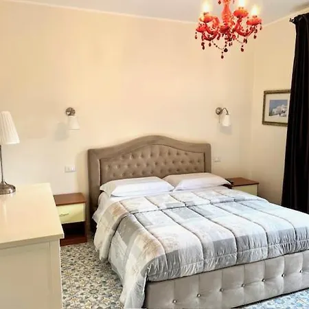 Orama Front Sea Apartment *