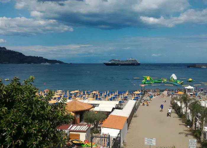 Orama Front Sea アパート *