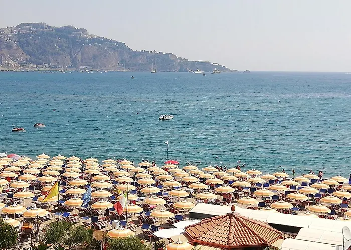 Orama Front Sea ジャルディーニ・ナクソス