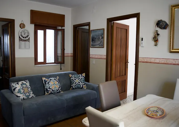 Orama Front Sea アパート