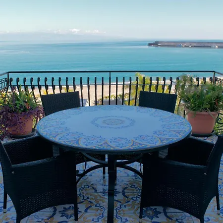 Orama Front Sea Appartement Giardini-Naxos